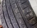 Продавам две гуми, снимка 1