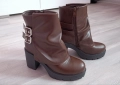 Нови удобни боти в кафяво, снимка 3