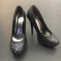 Блестящи обувки на висок ток , снимка 1 - Дамски обувки на ток - 35254774