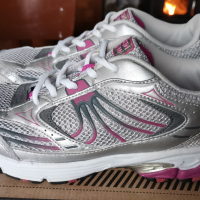 Дамски маратонки "DANSKIN NOW" 41 номер/размер в светло сиво, сребристо и розово, снимка 2 - Маратонки - 44614669