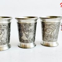 Калаени релефни чаши, снимка 1 - Колекции - 37563118