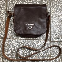 PRADA Leather Shoulder Bag - кожена чанта