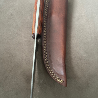 Ловен нож от Дамаска стомана дръжка дърво кожена кания, снимка 5 - Ножове - 44746180
