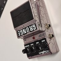 Digitech Grunge Distortion Guitar effect Pedal - дист педал за ел китара като нов, снимка 3 - Китари - 37917313