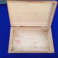 Дървена кутия голяма, снимка 5 - Антикварни и старинни предмети - 37508645