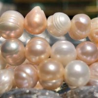  ГРИВНА с: естествени розови перли със сребърна пластина ., снимка 3 - Гривни - 30550014