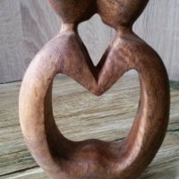Дървена пластика "Влюбени", снимка 1 - Антикварни и старинни предмети - 39021851
