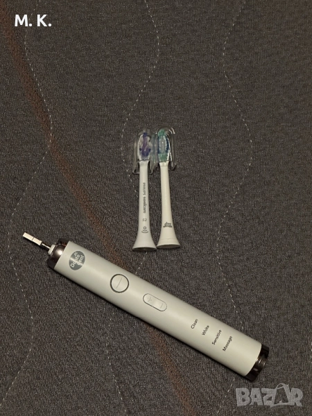 Електрическа четка за зъби с две глави, снимка 1