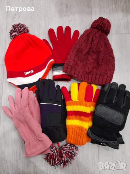 Зимни шапки и ръкавици, снимка 1