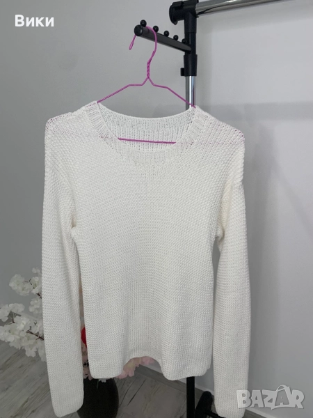 Бял пуловер универсален размер , снимка 1