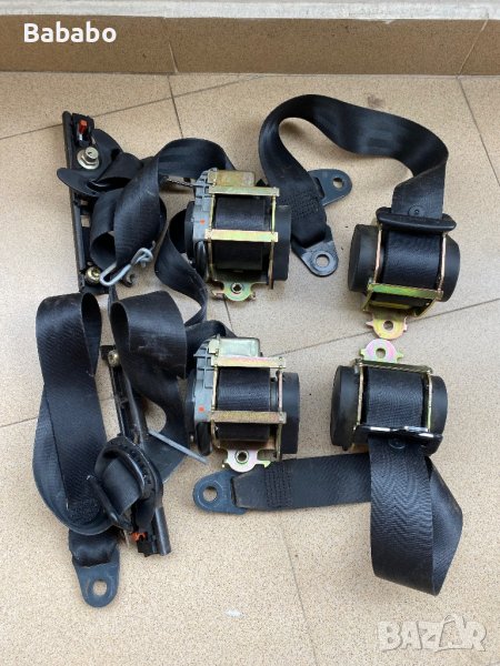 Пежо 407 задни предпазни колани, снимка 1