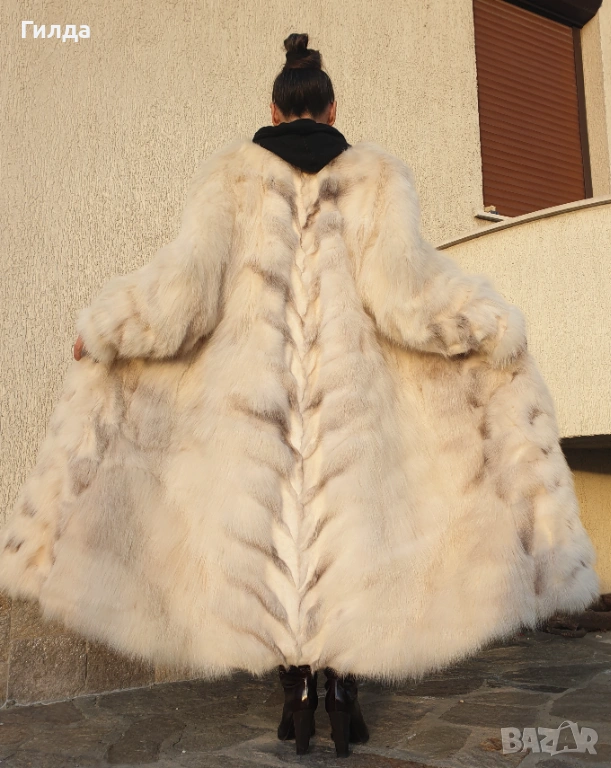 манто от арктическа лисица M, снимка 1