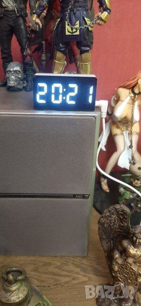 Компактен mini usb LED цифров часовник, снимка 1