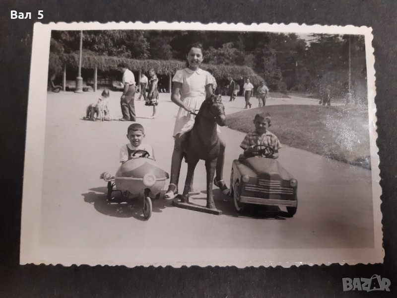 Стара детска кола , коли с педали - снимка , фотография, снимка 1