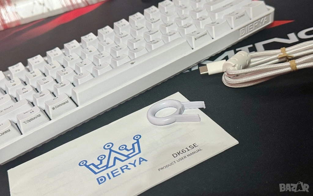 Клавиатура Dierya DK61SE в елегантен бял цвят, снимка 1