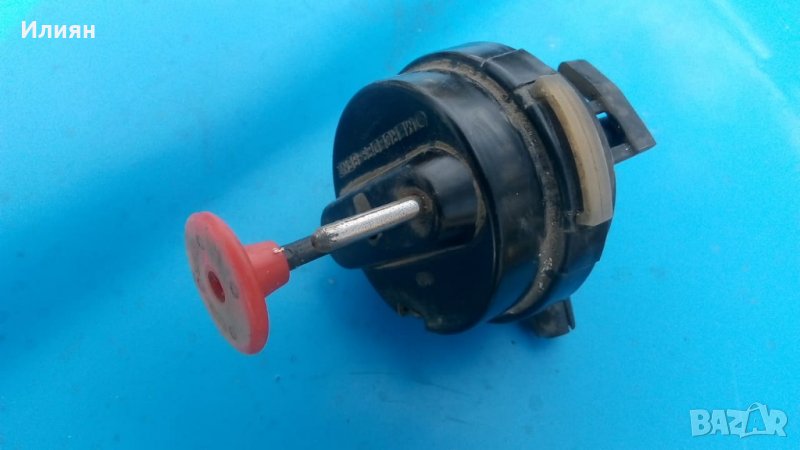 Вакум помпа централно резервуар Мерцедес 124, снимка 1