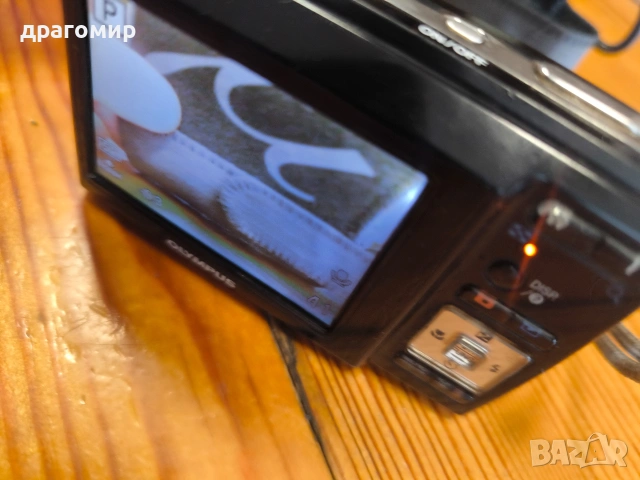 OLYMPUS X-42 12 MEGAPIXEL , снимка 7 - Фотоапарати - 54351725