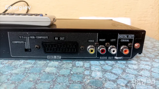 DVD плейър JVC, снимка 6 - Плейъри, домашно кино, прожектори - 49702225