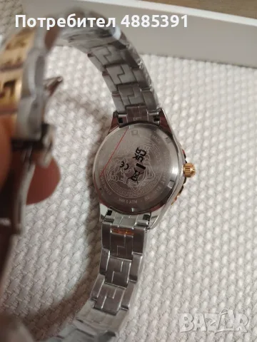 Дамски часовник Versace Hellenyium (Модел: V12030015, снимка 3 - Дамски - 56512019