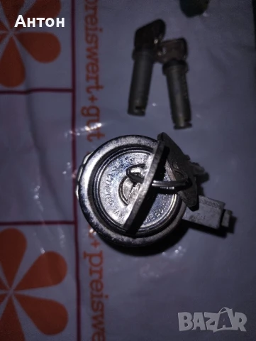 Ключ стартер и патрон за врата за автомобил от серията ВАЗ, снимка 3 - Части - 51195579