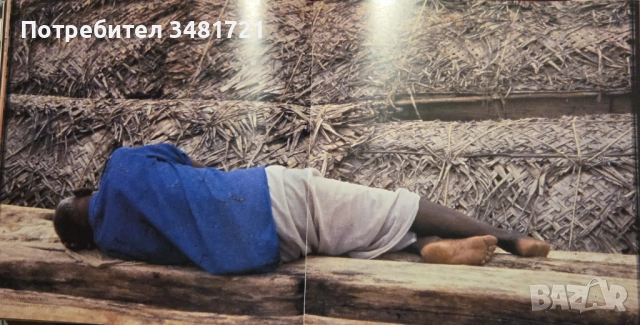 Colors of the Vanishing Tribes, снимка 14 - Енциклопедии, справочници - 52898214