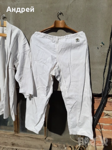 Стари дрехи за карате, снимка 3 - Други ценни предмети - 53977439