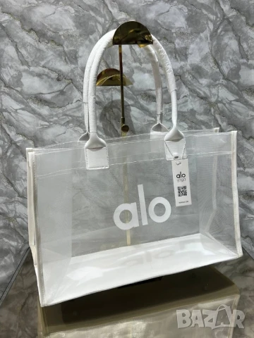 чанти alo Sheer Tote Bag
, снимка 9 - Чанти - 50578740