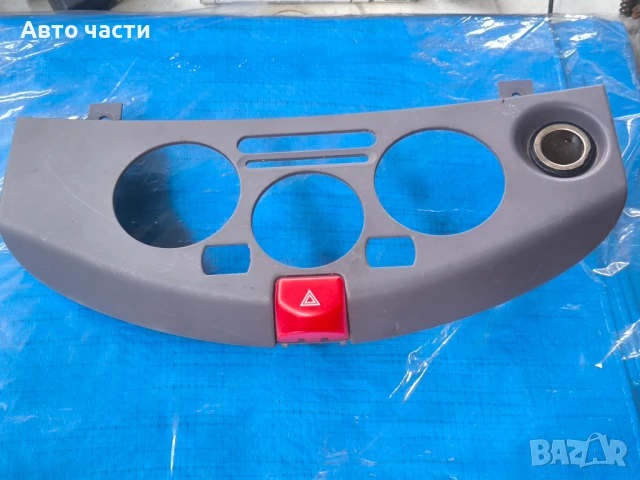 Лайсна средна конзола табло Nissan Micra (K12), ОЕМ 27570AX700