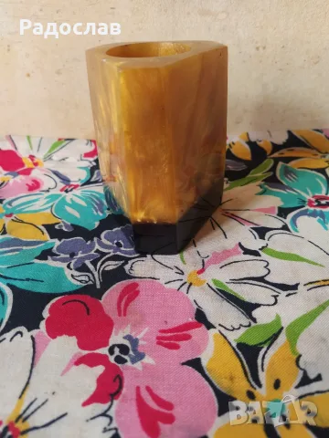 стар моливник от каталин