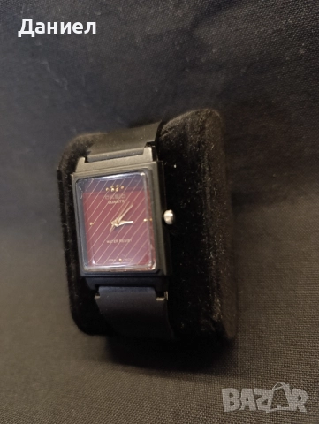 Винтидж часовник Casio, снимка 3 - Антикварни и старинни предмети - 51943219