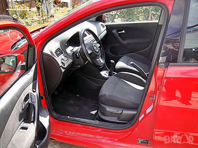 Фолсваген Поло 1.6 TDI на части, снимка 7 - Автомобили и джипове - 51893655