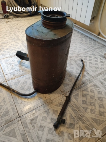 Стари медни пръскачки, снимка 6 - Антикварни и старинни предмети - 52632037