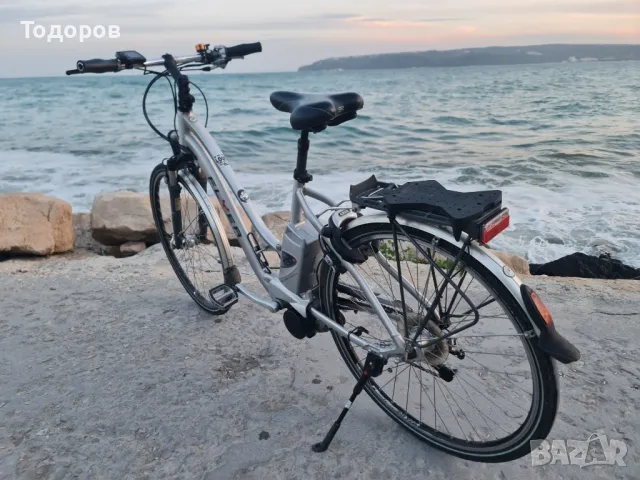 Качествен швейцарски електрически велосипед колело Flyer Panasonic 36 волта, снимка 3 - Велосипеди - 50320568