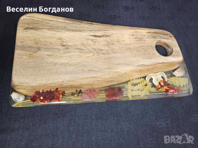 Палто подходящо за рязане и сервиране изработена от епоксидна смола и дърво , снимка 9 - Форми - 52682344