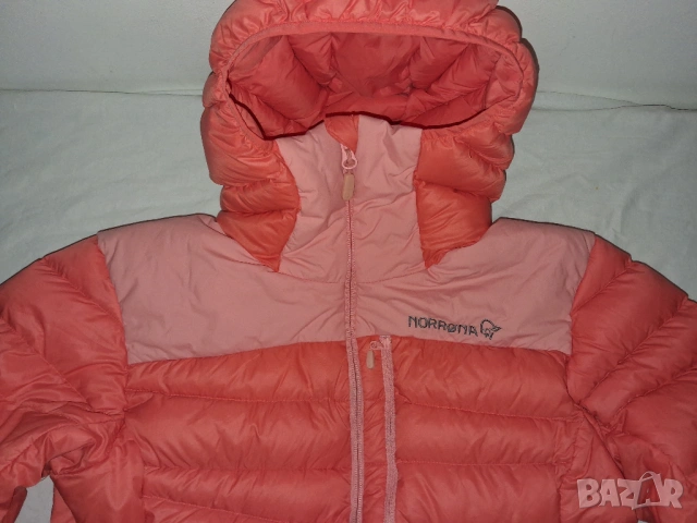 Norrona Women's Falketind Down750 Hood (М) дамско пухено яке, снимка 4 - Якета - 53363855
