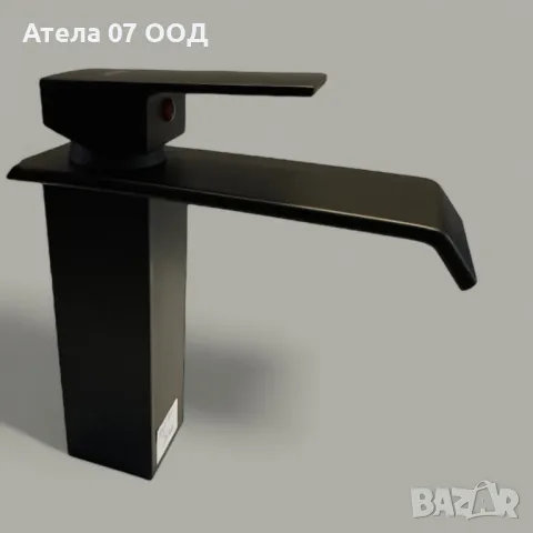 Смесител за баня черен тип водопад КОД 84