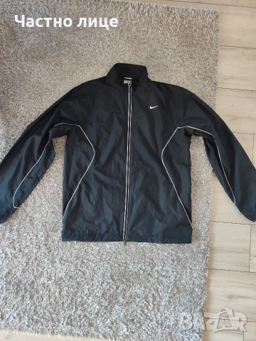 Nike ветровка - размер М