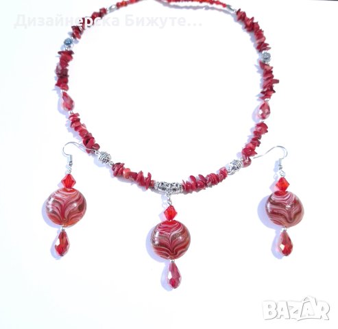 Прекрасен комплект бижута обеци и колие с червени Корали, кристали и ръчно изработени Мурано мъниста, снимка 4 - Бижутерийни комплекти - 42923968