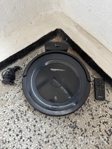 Робот Прахосмукачка Amazon Basics – Компактна и Ефективна, 800Pa, 18W!, снимка 1