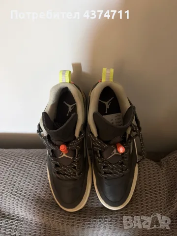 Jordan Spizike Low FQ1759-007 – №42 – като нови, снимка 5 - Маратонки - 55986375