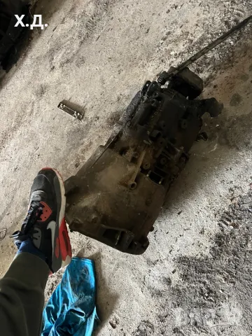 Ръчна скоростна кутия БМВ 525ТДС , снимка 4 - Части - 50034497