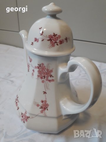 Немски порцеланов чайник , снимка 2 - Сервизи - 31640512