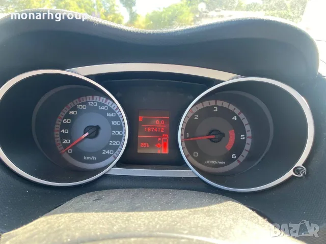 Лек автомобил Peugeot  4007, снимка 5 - Автомобили и джипове - 55990582