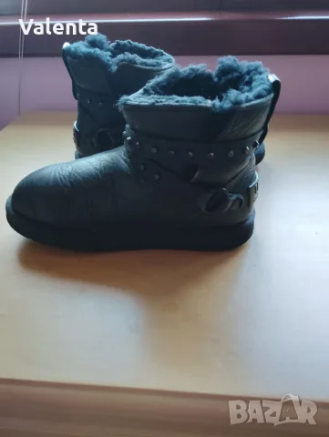 Детски оригинални кожени ботуши UGG, снимка 6 - Детски боти и ботуши - 56369930