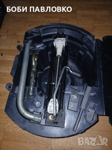 Органайзер с инструменти фв,сеат,шкода оем, снимка 12 - Аксесоари и консумативи - 51971316