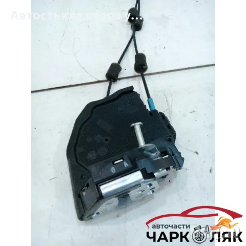  Брава врата задна дясна Тойота Рав4, снимка 2 - Части - 48235217