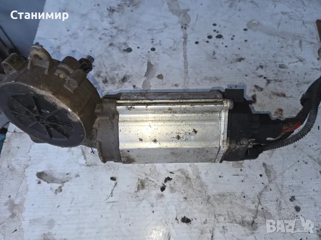 1K0 909 144 H ,Електроусилвател рейка Голф 6 и др., снимка 2 - Части - 56340904