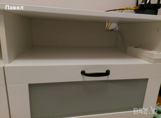 тв шкаф Brimnes от Икеа, снимка 5 - Шкафове - 54224641