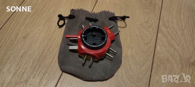 Немски международен адаптер / Универсален преходник за контакт, снимка 3 - Друга електроника - 48092192