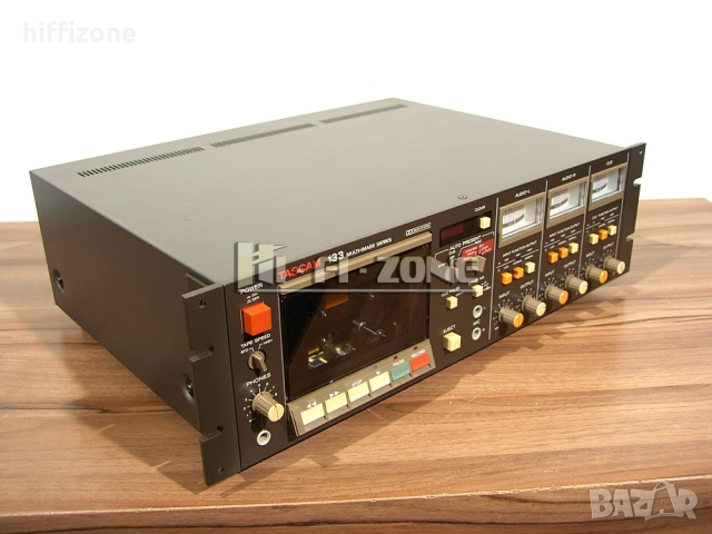 ДЕК  Tascam 133 